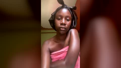 Kezrinah16 online show from 10, 4, 2026