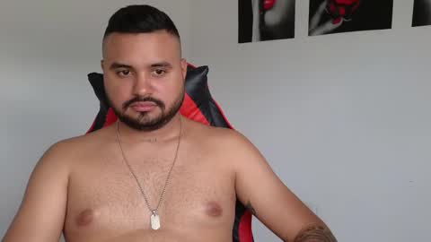 Snapshot of khalidferrer chatting on 25, 2, 2025 khalid ferrer online show from 25, 2, 2025