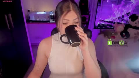 Snapshot of khionebesset chatting on 28, 1, 2025 Khi. online show from 28, 1, 2025