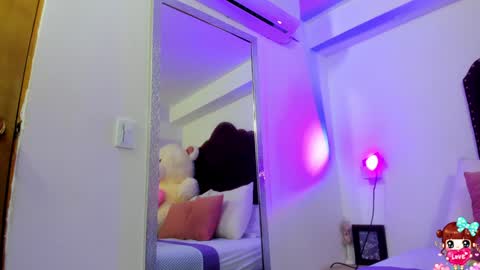 Snapshot of khloe_cutee chatting on 22, 1, 2025 Khloe Cute online show from 22, 1, 2025