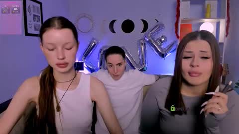 Snapshot of khloebeauty chatting on 6, 2, 2026 khloebeauty online show from 6, 2, 2026