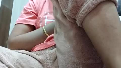 khushisinghh online show from 5, 1, 2025