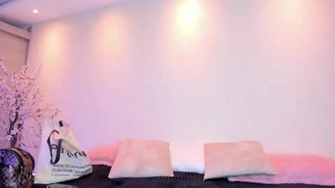    N         M online show from 27, 10, 2025