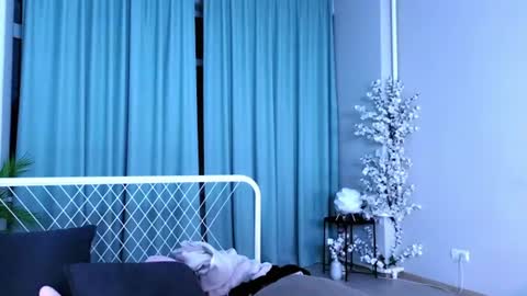 Snapshot of kiara_dream chatting on 5, 7, 2026 Kira online show from 5, 7, 2026