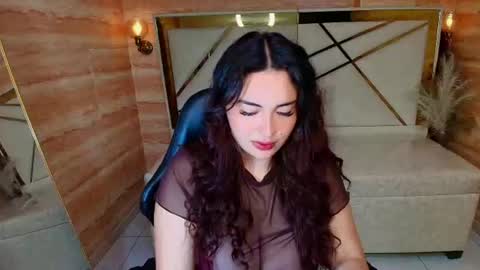 Kiara  online show from 15, 7, 2026