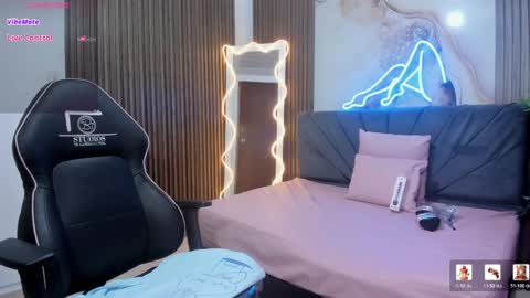 Snapshot of kiara_tay chatting on 13, 5, 2026 KIARA online show from 13, 5, 2026