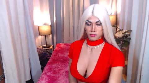 Snapshot of kiara_trans chatting on 6, 3, 2026 kiara_trans online show from 6, 3, 2026