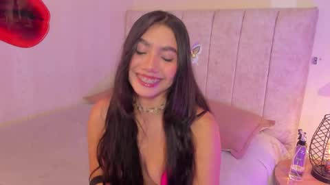 Kiara online show from 8, 4, 2026