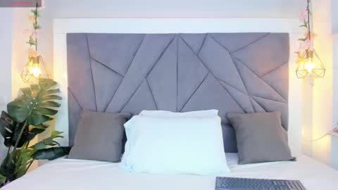 kiarha  online show from 22, 10, 2025