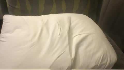 Snapshot of kickboxer04 chatting on 1, 10, 2025 kickboxer04 online show from 1, 10, 2025