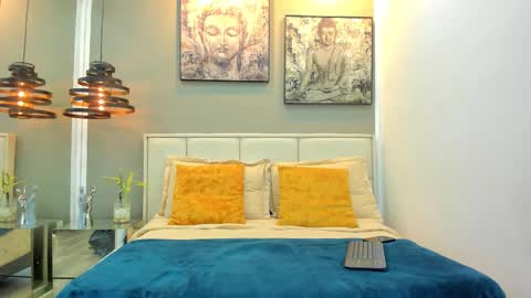 Kieran Derek online show from 2, 11, 2025