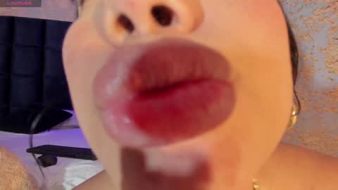 Kim online show from 28, 1, 2025