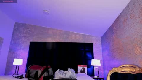 Kim online show from 12, 2, 2025