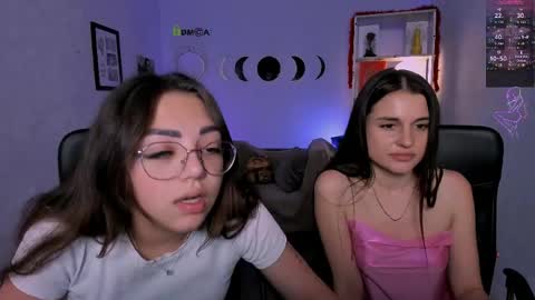 kiki_swan online show from 7, 5, 2026
