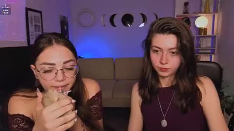 kiki_swan online show from 28, 6, 2026
