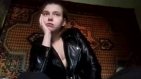 kikibang_ online show from 18, 11, 2025