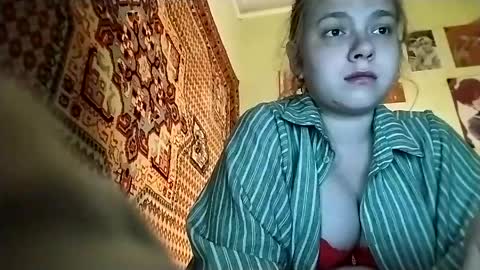 Snapshot of kikibang_ chatting on 29, 4, 2026 kikibang_ online show from 29, 4, 2026