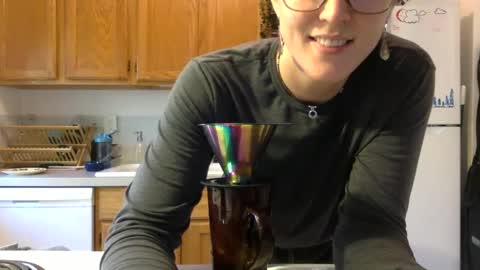 kikiraebabyy online show from 29, 1, 2025