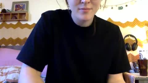 kikiraebabyy online show from 12, 2, 2025