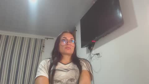 Snapshot of killey_saints chatting on 9, 10, 2025 killey online show from 9, 10, 2025