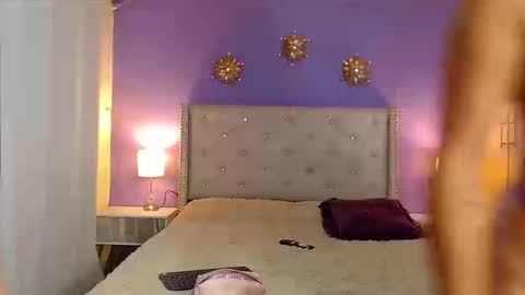 Mia  Kim online show from 25, 9, 2025