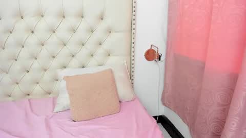 Snapshot of kim_eli chatting on 12, 2, 2025 kim_eli online show from 12, 2, 2025