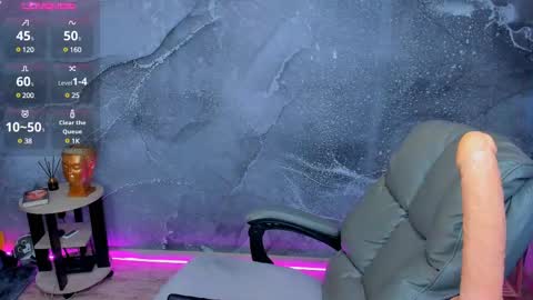 Snapshot of kim_girl_next_door chatting on 2, 3, 2025 KIM online show from 2, 3, 2025