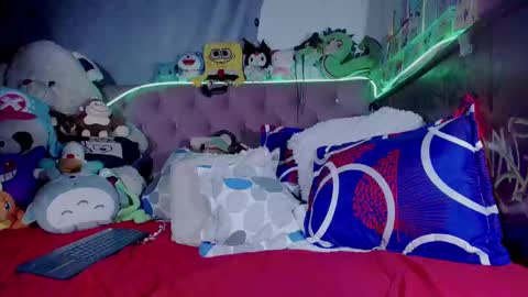 vivi independent model  online show from 22, 3, 2026