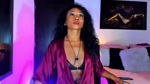 Snapshot of kimberlybanks2 chatting on 26, 1, 2025 Kimberly Banks online show from 26, 1, 2025