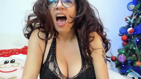 Snapshot of kimberlybirdhot chatting on 21, 12, 2024 Kimberly online show from 21, 12, 2024