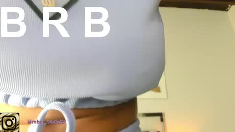 Snapshot of kimberlycoxxx chatting on 18, 12, 2024 kimberly online show from 18, 12, 2024