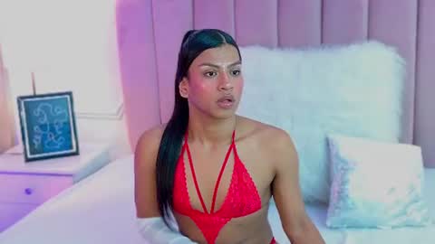 Snapshot of kimberlyn_burbano chatting on 6, 7, 2026 Kimberlyn online show from 6, 7, 2026