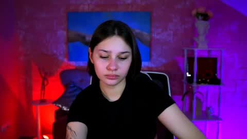 kimclarks online show from 3, 4, 2026