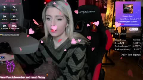 Wolfs Girl online show from 30, 1, 2025