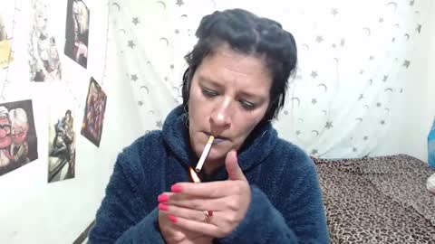 Snapshot of kimmy_sander1 chatting on 4, 1, 2025 Kimmy online show from 4, 1, 2025