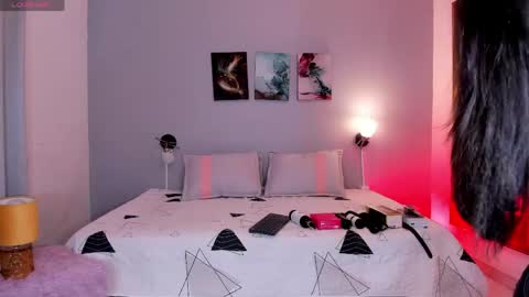 Kim online show from 17, 4, 2026