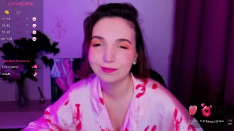 Hazel online show from 15, 10, 2025