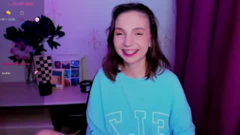 Snapshot of kindhazelhere_ chatting on 24, 6, 2026 Hazel online show from 24, 6, 2026