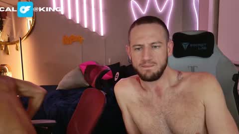 Snapshot of king_cal_ chatting on 14, 2, 2025 king_cal_ online show from 14, 2, 2025