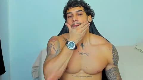 king_of_kings__ online show from 28, 4, 2026