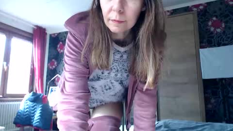 Snapshot of kingandprincess chatting on 14, 5, 2026 sexysexyhotwetpinkredpussy online show from 14, 5, 2026