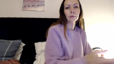 sexysexyhotwetpinkredpussy online show from 28, 7, 2026