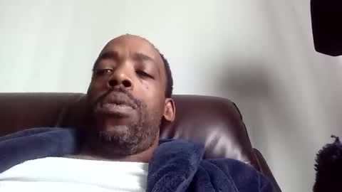 Snapshot of kingbbcfla chatting on 8, 3, 2025 KING or DADDY online show from 8, 3, 2025