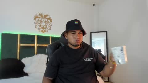 Snapshot of kingg_jay chatting on 27, 5, 2026 kingg_jay online show from 27, 5, 2026