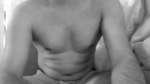 Snapshot of kingindisguise69 chatting on 29, 1, 2025 kingindisguise69 online show from 29, 1, 2025