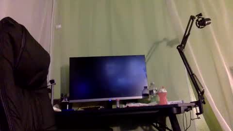 Snapshot of kinglibra420 chatting on 16, 12, 2024 loyal fuck online show from 16, 12, 2024