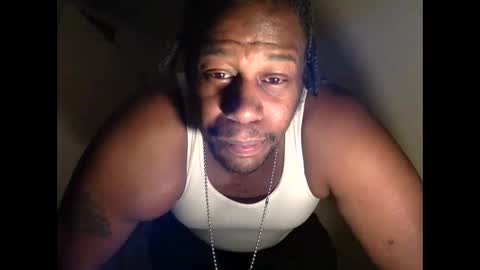 Snapshot of kinglibra420 chatting on 25, 10, 2025 loyal fuck online show from 25, 10, 2025