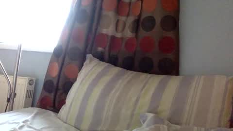 KingofPigs online show from 1, 6, 2026