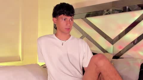  A L E X  online show from 1, 2, 2025