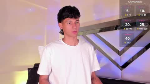  A L E X  online show from 1, 2, 2025